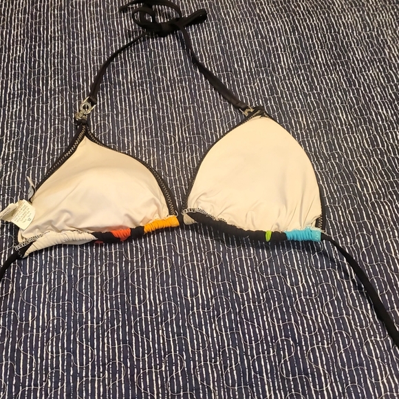 Trina Turk 2 pc bikini - Picture 8 of 10